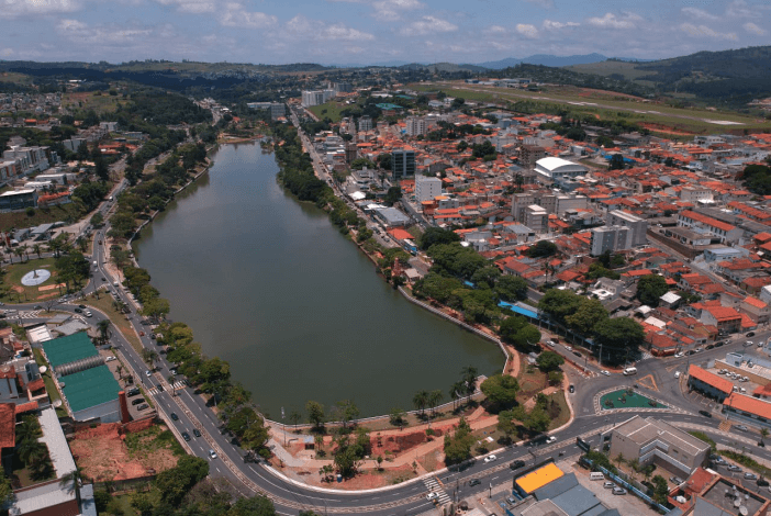 Lago do Taboão recebe neste domingo evento de luta livre na areia