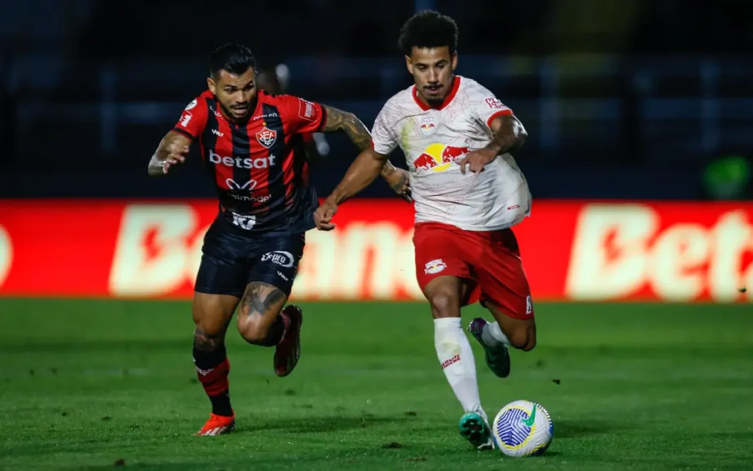 Red Bull Bragantino enfrenta o Botafogo em confronto direto pelo G4 do Brasileirão