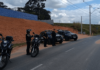 Homem com mandado de prisão foi capturado empinando moto em Bragança Paulista