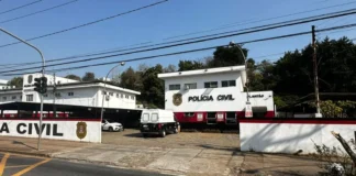 Homem é preso após ameaçar companheira e desacatar guardas em Bragança Paulista