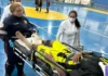 Jogador sofre lesão e sai de maca do SAMU em semifinal