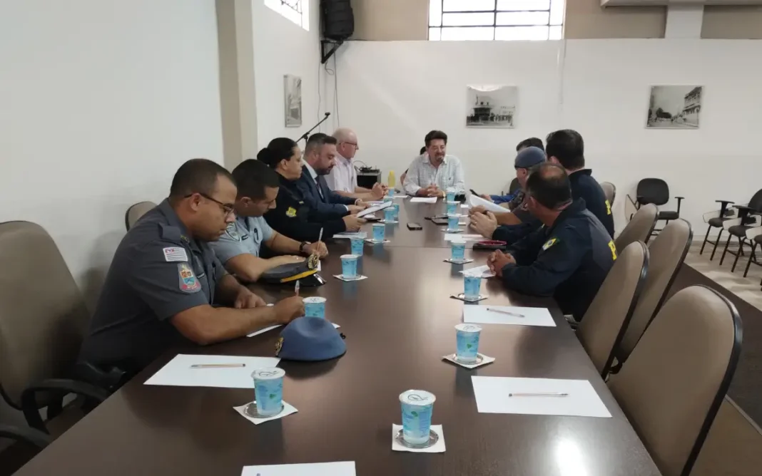 Gabinete de Gestão Integrada discute segurança para as Eleições Municipais em Bragança Paulista