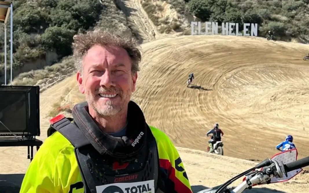 Piloto bragantino se prepara para o World Vet Motocross Championship na Califórnia