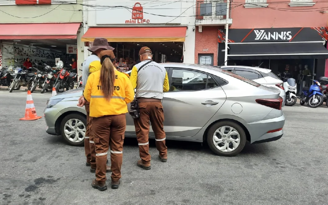 Prefeitura intensifica fiscalização de motoristas por aplicativo em Bragança Paulista