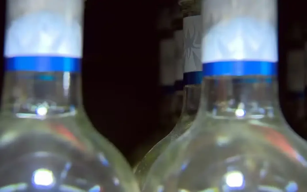 Homem segue internado após intoxicação por bebid