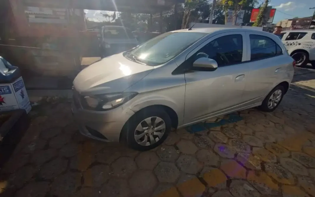 Veículo com sinais de adulteração é apreendido no Henedina Cortez, em Bragança Paulista