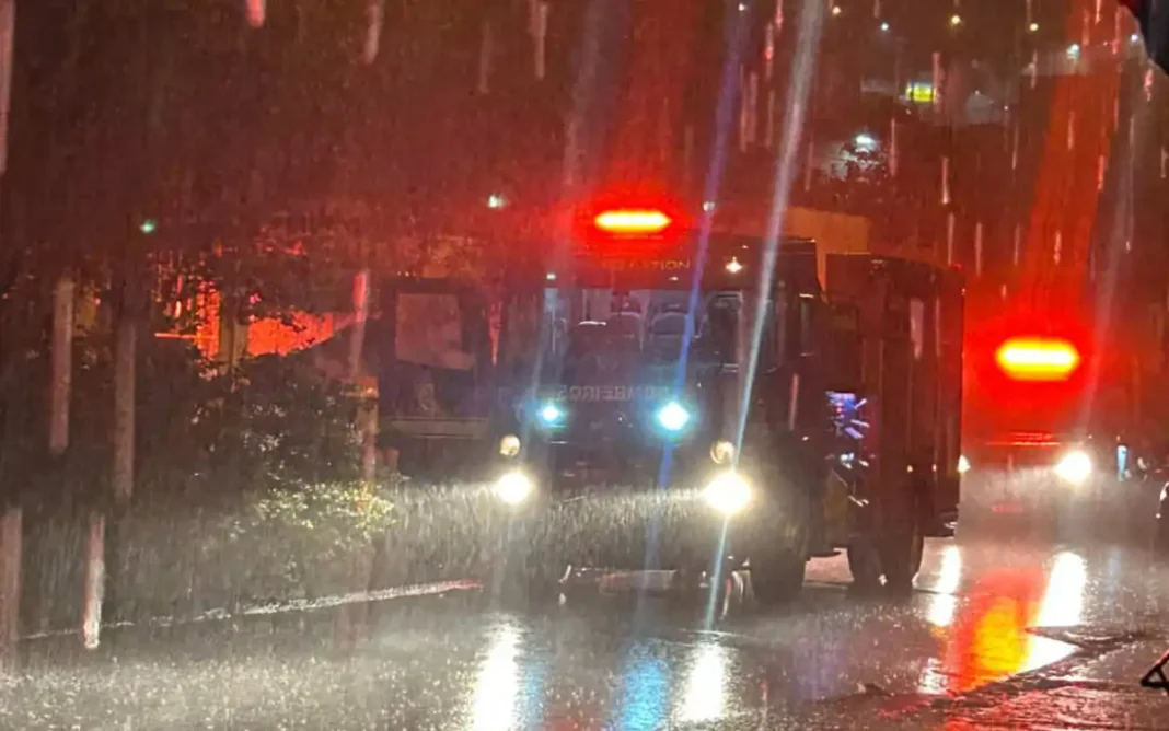 Incêndio atinge residência durante a madrugada