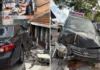 Motorista perde o controle e invade garagem de residência no Centro de Bragança Paulista