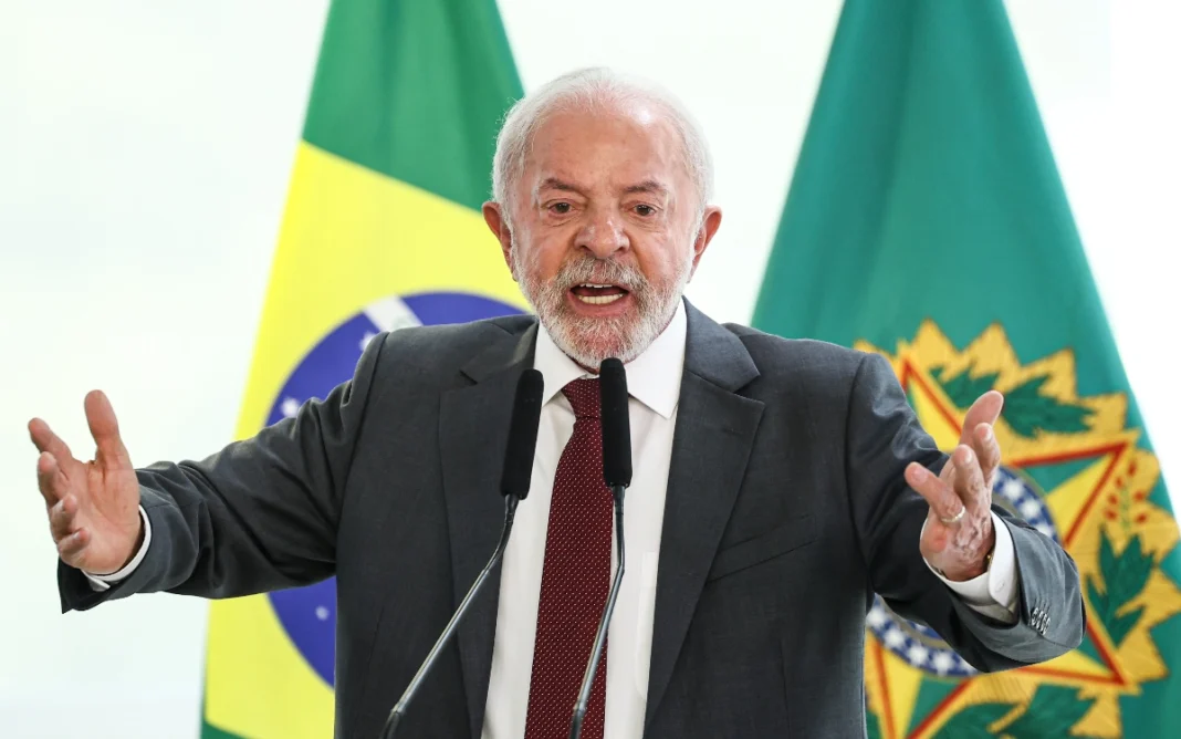 Lula assina decreto que inclui cultura gospel nas políticas culturais