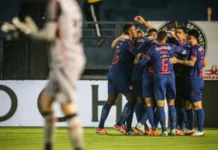 Red Bull Bragantino goleia Vitória por 4 a 0 e garante vaga em torneio internacional
