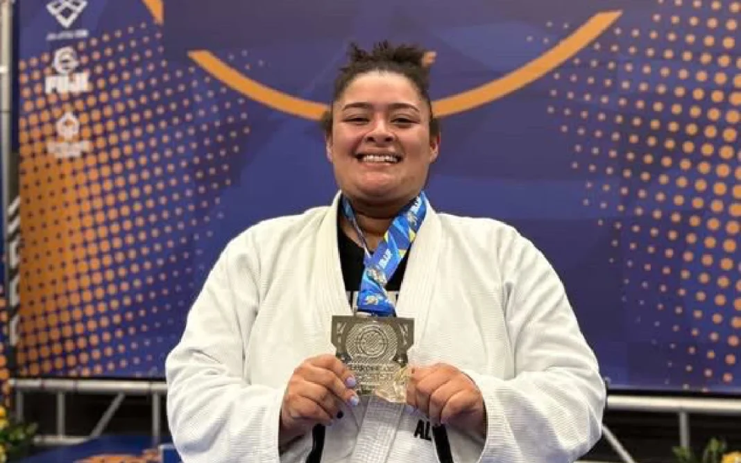 Atleta de Bragança conquista vice-campeonato europeu de jiu-jitsu em Lisboa