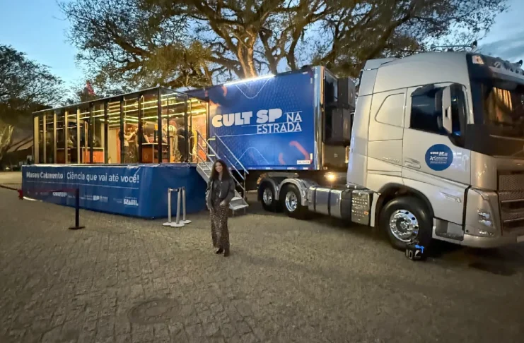 Bragança Paulista recebe Carreta do Museu Catavento com experiências científicas interativas