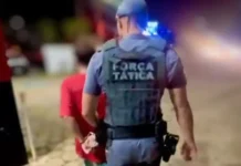 Foragido por tráfico é preso com pistola escondida em sofá em Bragança Paulista