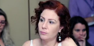 Moraes arquiva inquérito contra Carla Zambelli por coação e obstrução
