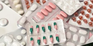 Câmara aprova regras para comercialização de remédios em supermercados