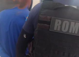 Foi como testemunha e saiu preso: homem era procurado pela Justiça