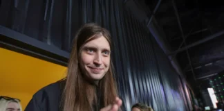 Lei Felca entra em vigor no Brasil e impõe regras para proteger crianças na internet