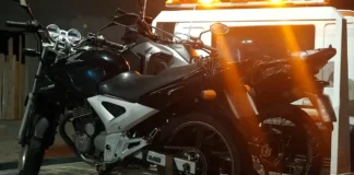 Moto furtada em Bragança Paulista é localizada e homem é preso por receptação em Atibaia