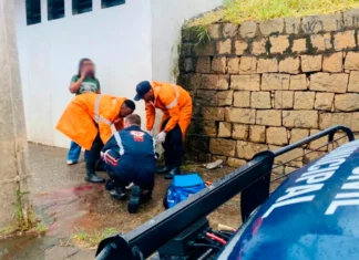 Pedestre de 54 anos fica ferido após atropelamento na Avenida dos Imigrantes