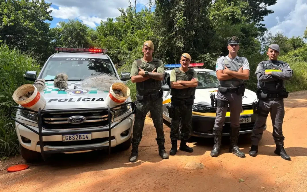 Policiamento Rodoviário e Ambiental flagram cinco por pesca ilegal em represa de Vargem