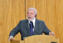 Se a gente não se preparar na questão de defesa, qualquer dia alguém invade a gente, diz Lula