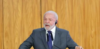 Se a gente não se preparar na questão de defesa, qualquer dia alguém invade a gente, diz Lula