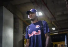 TJD-SP suspende Gustavo Marques por 12 jogos após declaração machista