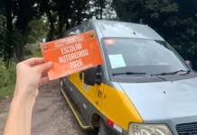 Transporte escolar autorizado deve exibir selo oficial em Bragança Paulista