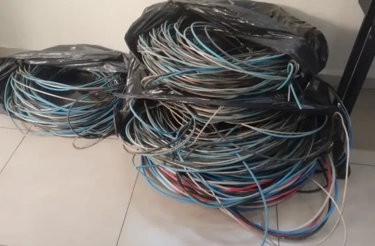 Ação da PM impede furto de grande quantidade de fios em Bragança Paulista
