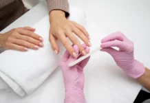 Curso gratuito de manicure e pedicure abre inscrições em Bragança Paulista