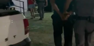 Dupla é presa com arma e suspeita de envolvimento com tráfico em Bragança Paulista