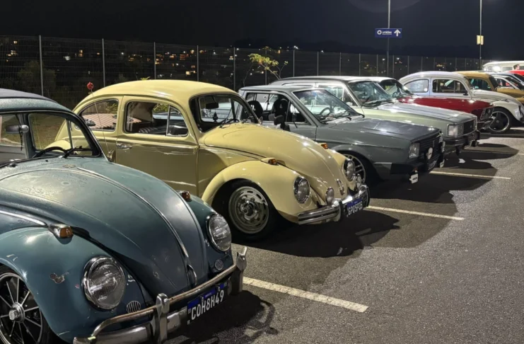 Encontro de carros antigos acontece hoje no Bragança Shopping