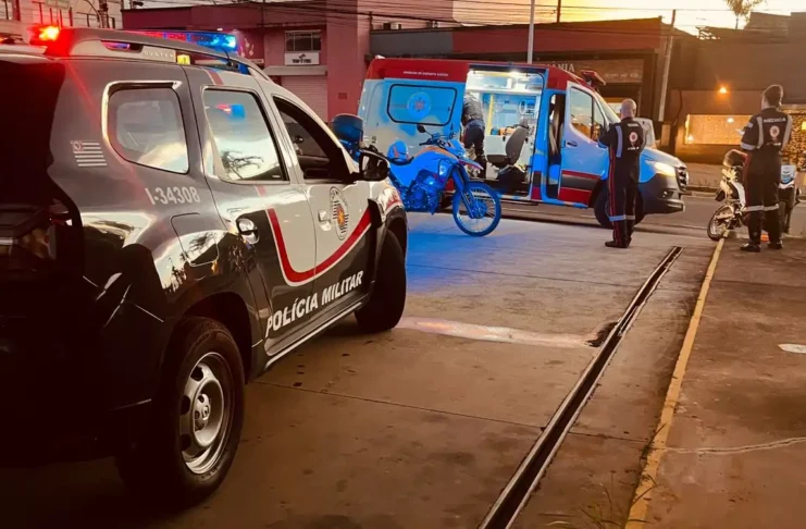 Homem é encontrado esfaqueado e socorrido em estado grave em Atibaia