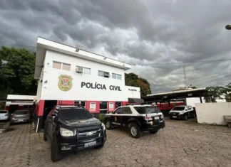 Motociclista é preso por embriaguez, paga fiança e responde em liberdade
