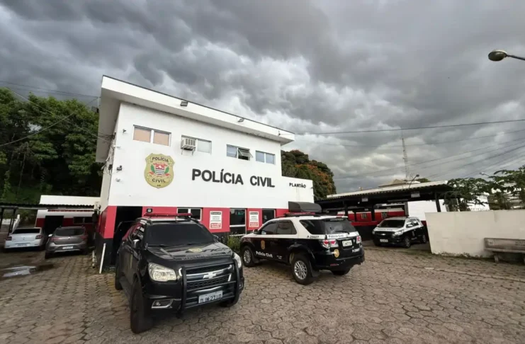 Motociclista é preso por embriaguez, paga fiança e responde em liberdade