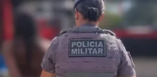 Mulher procurada por tráfico de drogas é presa após demonstrar atitude suspeita em abordagem policial