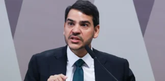 Senado rejeita indicação de Jorge Messias ao STF por 42 votos a 34