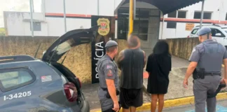 Casal é preso com mais de 1,3 kg de drogas durante ação da PM em Socorro