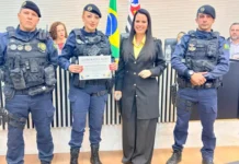 Dedicação e reconhecimento: agente da GCM recebe homenagem na Alesp