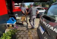 Homem é preso após ser encontrado com celular furtado e não pagar fiança em Pedra Bela