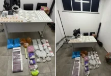 Indivíduo foge da PM, mas drogas são encontradas em residência
