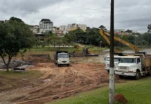 Lago do Taboão já teve 1.700 metros cúbicos de sedimentos retirados