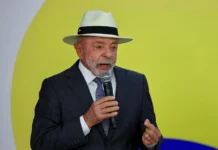 Lula diz que Desenrola Brasil ajudará população a “tirar a corda do pescoço”
