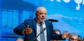 Lula diz que ouvirá empresários sobre possível fim da escala 6×1