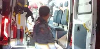 Motociclista fica ferido após perder controle e cair em rodovia