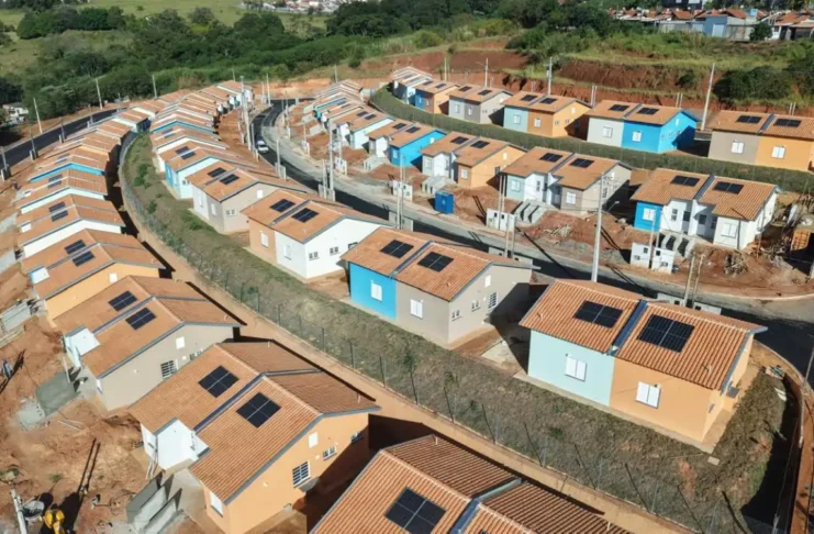 Famílias assinam contratos de 80 moradias do Bragança F3 nesta terça-feira em Bragança Paulista