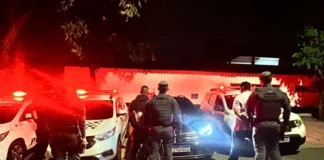 Três são presos por sequestro e cárcere privado após vítima ser colocada em porta-malas