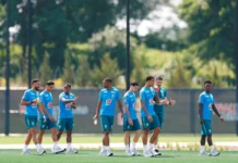 Ainda sem Raphinha, Brasil inicia preparação para duelo contra a Noruega