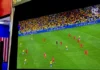 Bragança Shopping transmite jogos da Seleção Brasileira em painel de LED e promove troca de figurinhas