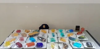 Briga entre vendedores de perfumes e motorista termina na delegacia em Bragança Paulista
